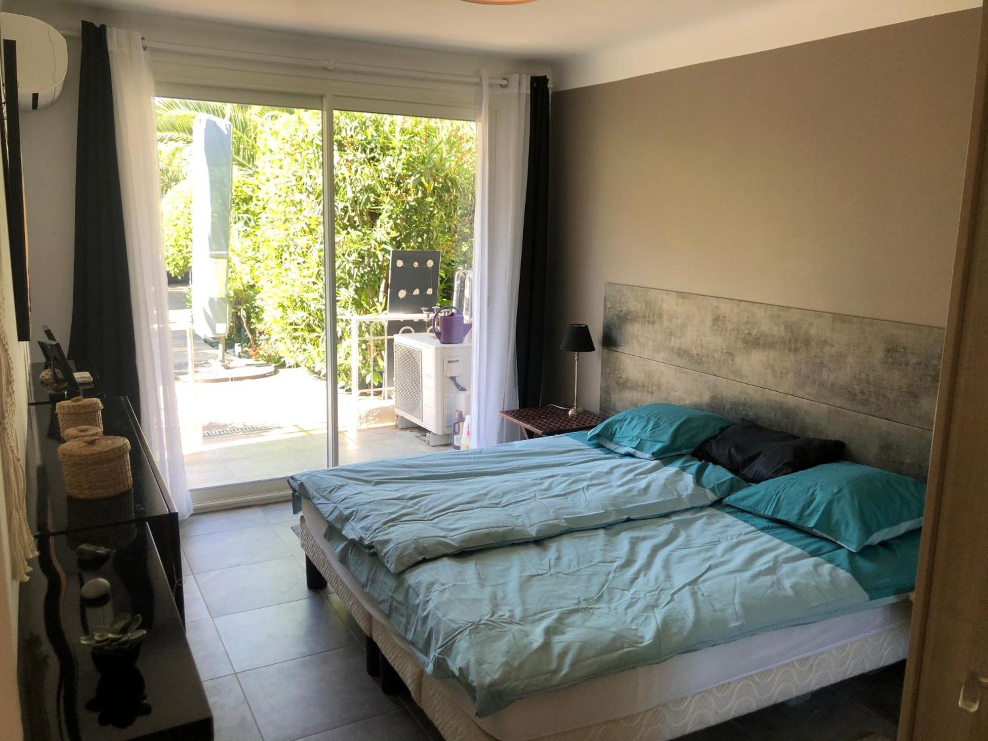 Only 60M To The Beach, 2 Bedroom Cozy Apartment, 80M2 Big Garden, Very Central Cannes Exterior photo