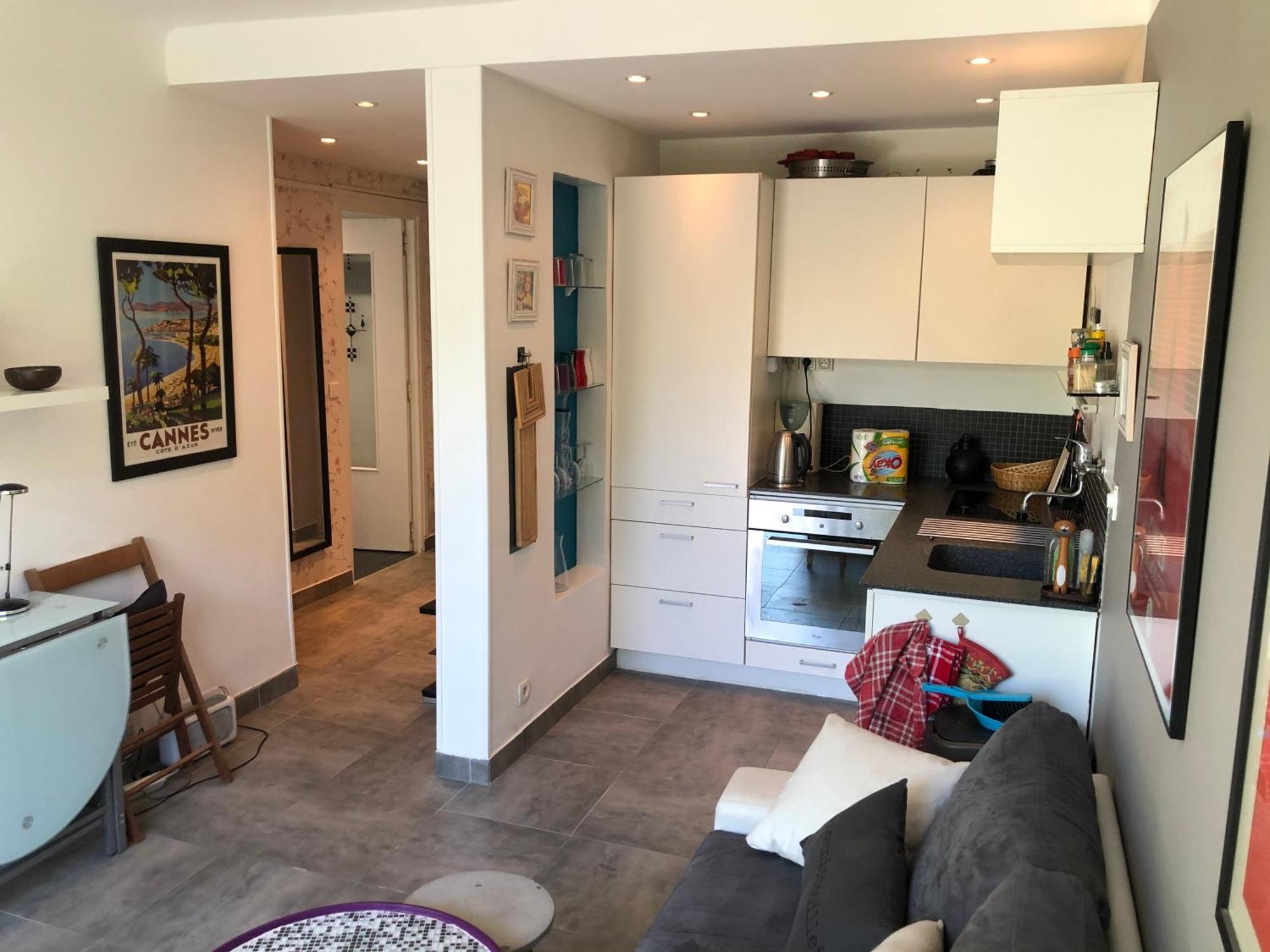 Only 60M To The Beach, 2 Bedroom Cozy Apartment, 80M2 Big Garden, Very Central Cannes Exterior photo