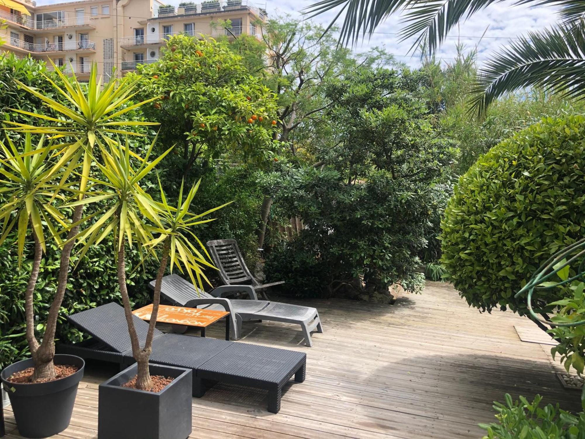 Only 60M To The Beach, 2 Bedroom Cozy Apartment, 80M2 Big Garden, Very Central Cannes Exterior photo